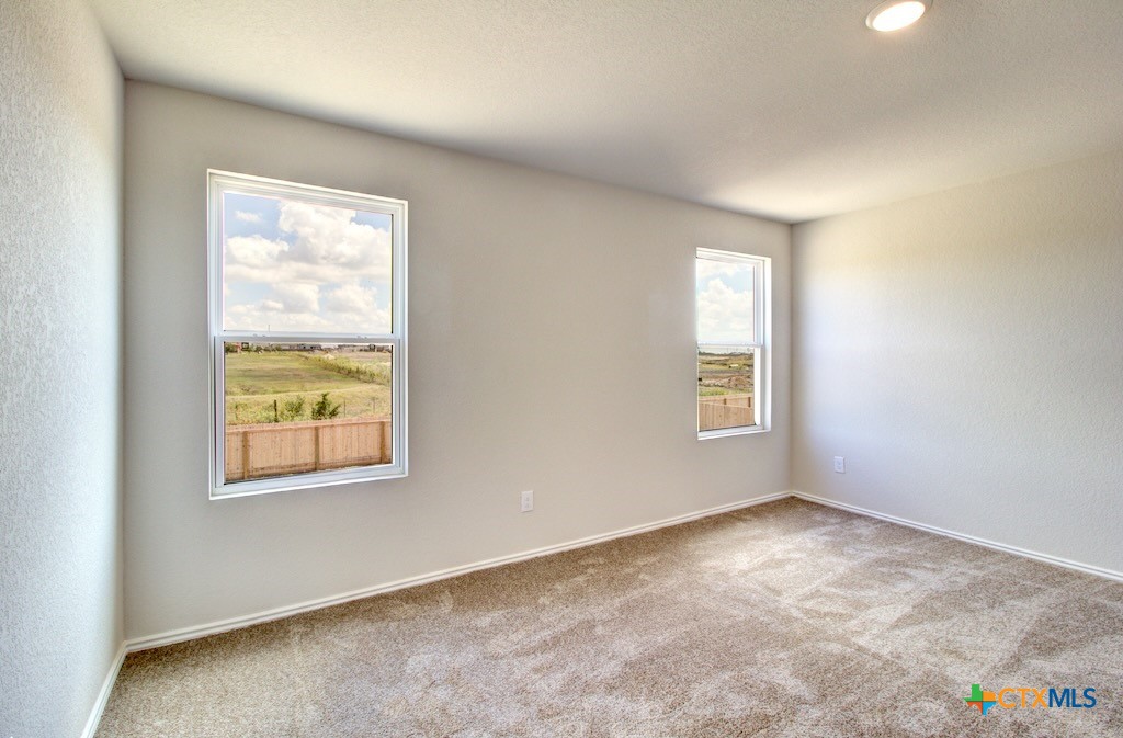 11242 Prairie Landing Converse, TX 78109 - Photo 16 of 24 an empty room with a window