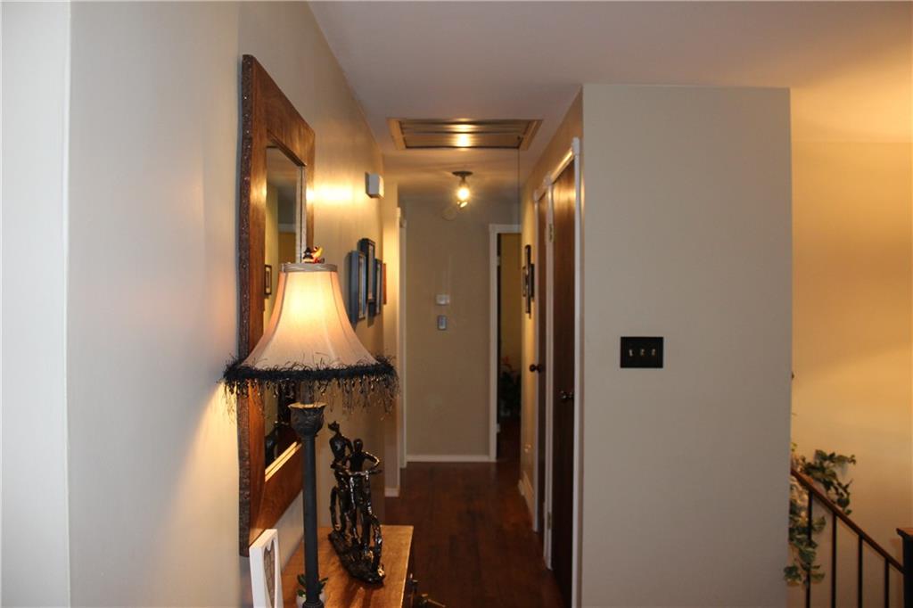 469 Tivoli Road Pittsburgh, PA 15239 - Photo 12 of 25 Gallery Image 12