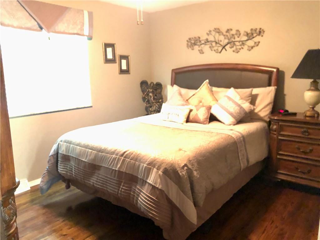 469 Tivoli Road Pittsburgh, PA 15239 - Photo 13 of 25 Gallery Image 13