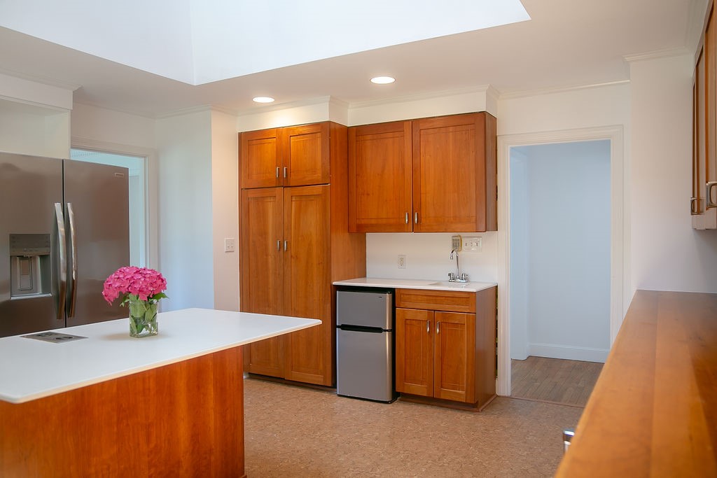 124 Harrison Avenue Newport, RI 02840 - Photo 12 of 48