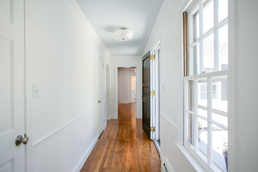 124 Harrison Avenue Newport, RI 02840 - Photo 16 of 48