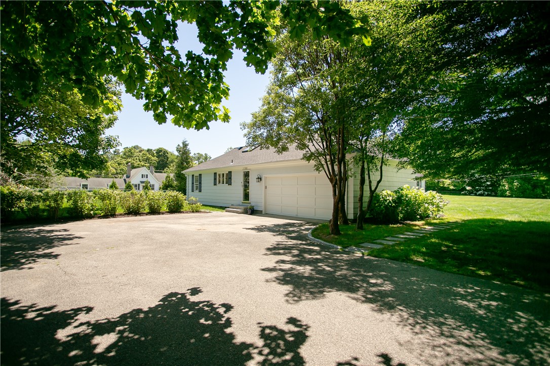 124 Harrison Avenue Newport, RI 02840 - Photo 38 of 48