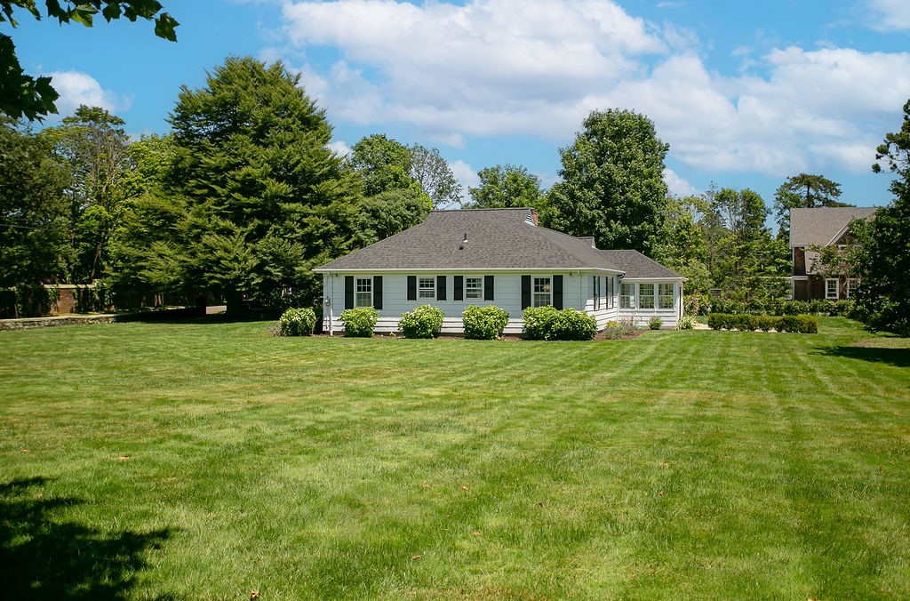 124 Harrison Avenue Newport, RI 02840 - Photo 41 of 48