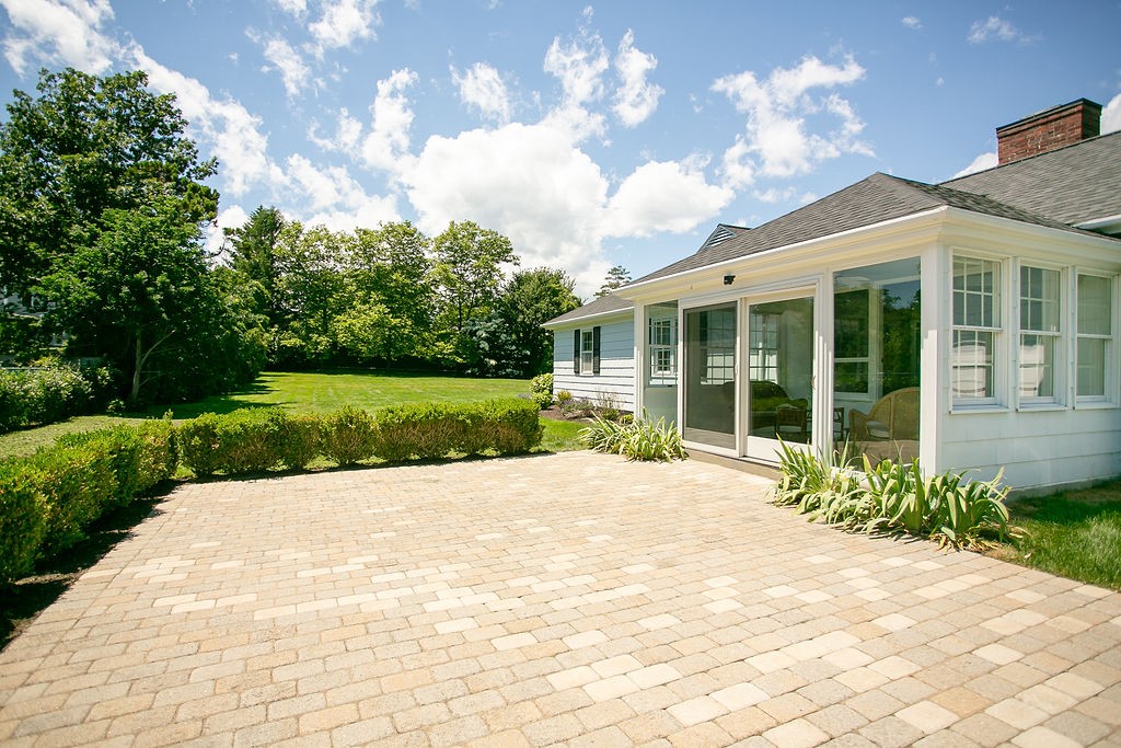 124 Harrison Avenue Newport, RI 02840 - Photo 43 of 48