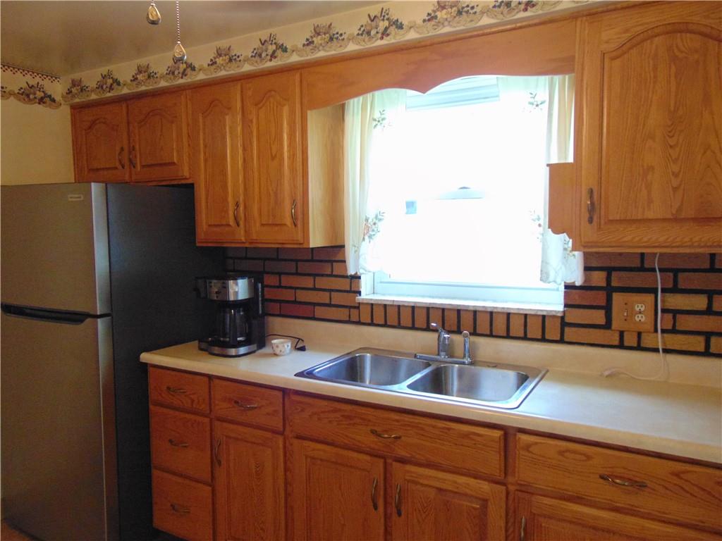 720 Cemetery Road Perryopolis, PA 15473 - Photo 5 of 32 Gallery Image 5