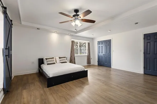 $449,900 | 1053 Paradise Cove Road, Pottsboro, TX 75076