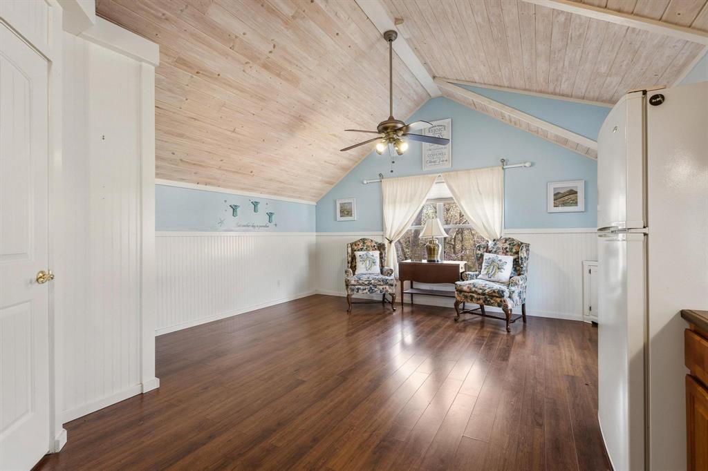 1053 Paradise Cove Road Pottsboro, TX 75076 - Photo 15 of 35 Guest house upper level