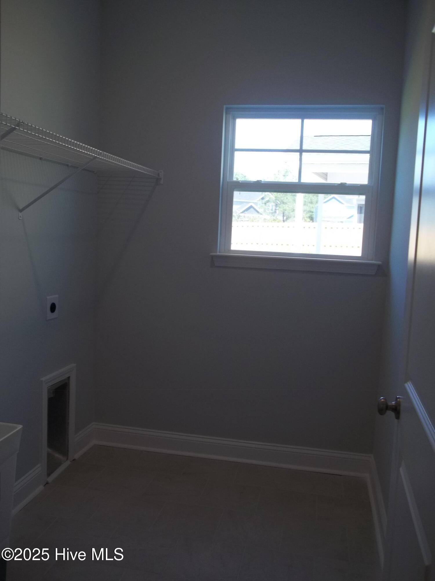 207 Balustrade Way Hampstead, NC 28443 - Photo 8 of 37 100_6264