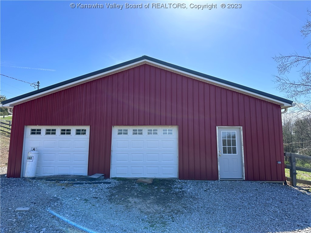 457 Inez Road Ravenswood, WV 26164 - Photo 4 of 38 Gallery Image 4