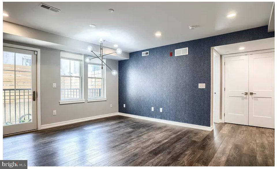 528 South 5th Street, Unit 2R Philadelphia, PA 19147 - Photo 2 of 21