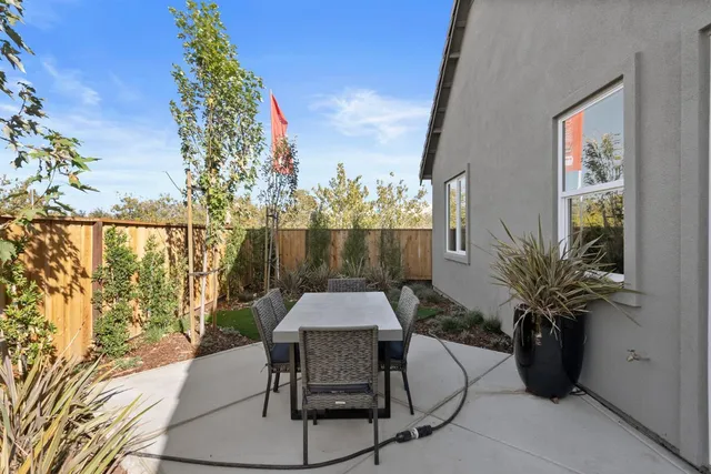 $750,900 | 3360 Houser Court, Davis, CA 95616