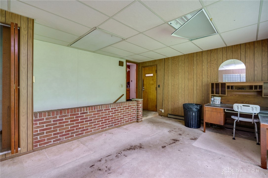 599 North Fairfield Road Dayton, OH 45430 - Photo 13 of 33