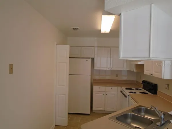 $1,695 | 2550 North Alafaya Trail, Unit 12201, Orlando, FL 32826