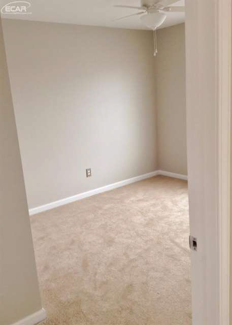 9047 Spring Brook Circle Davison, MI 48423 - Photo 15 of 38 20434044-14.JPG