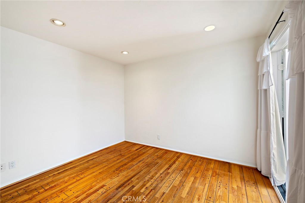 508 Seaview Street Laguna Beach, CA 92651 - Photo 14 of 28 a view of empty room with wooden floor and wooden floor