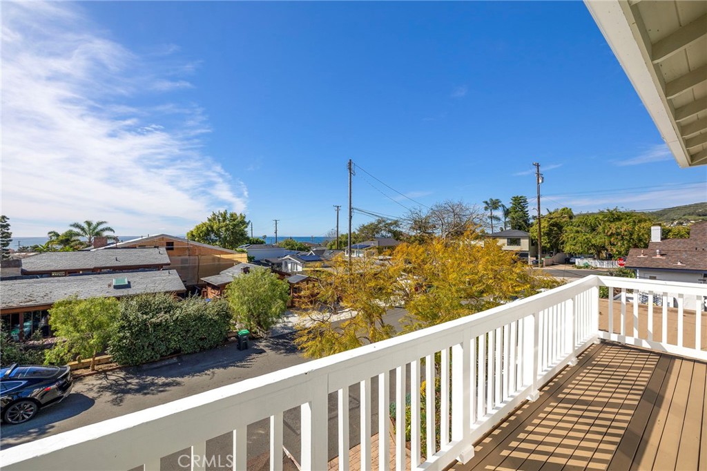 508 Seaview Street Laguna Beach, CA 92651 - Photo 27 of 28 a view of a balcony with wooden fence