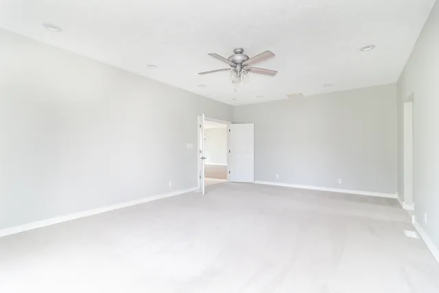 $405,000 | 707 Fairington Way, Alexandria, IN 46001