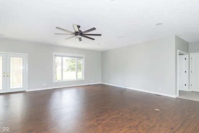 $405,000 | 707 Fairington Way, Alexandria, IN 46001