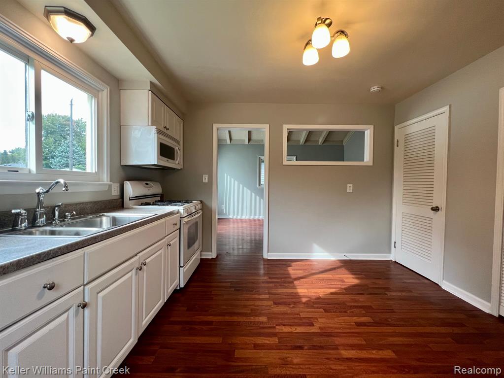 1509 South Campbell Road Royal Oak, MI 48067 - Photo 6 of 16