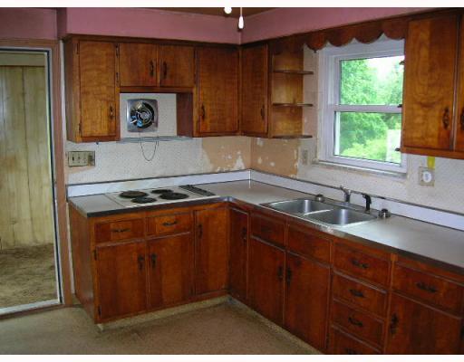 3673 Nehrig Hill Road Ardara, PA 15615 - Photo 2 of 11 Kitchen.