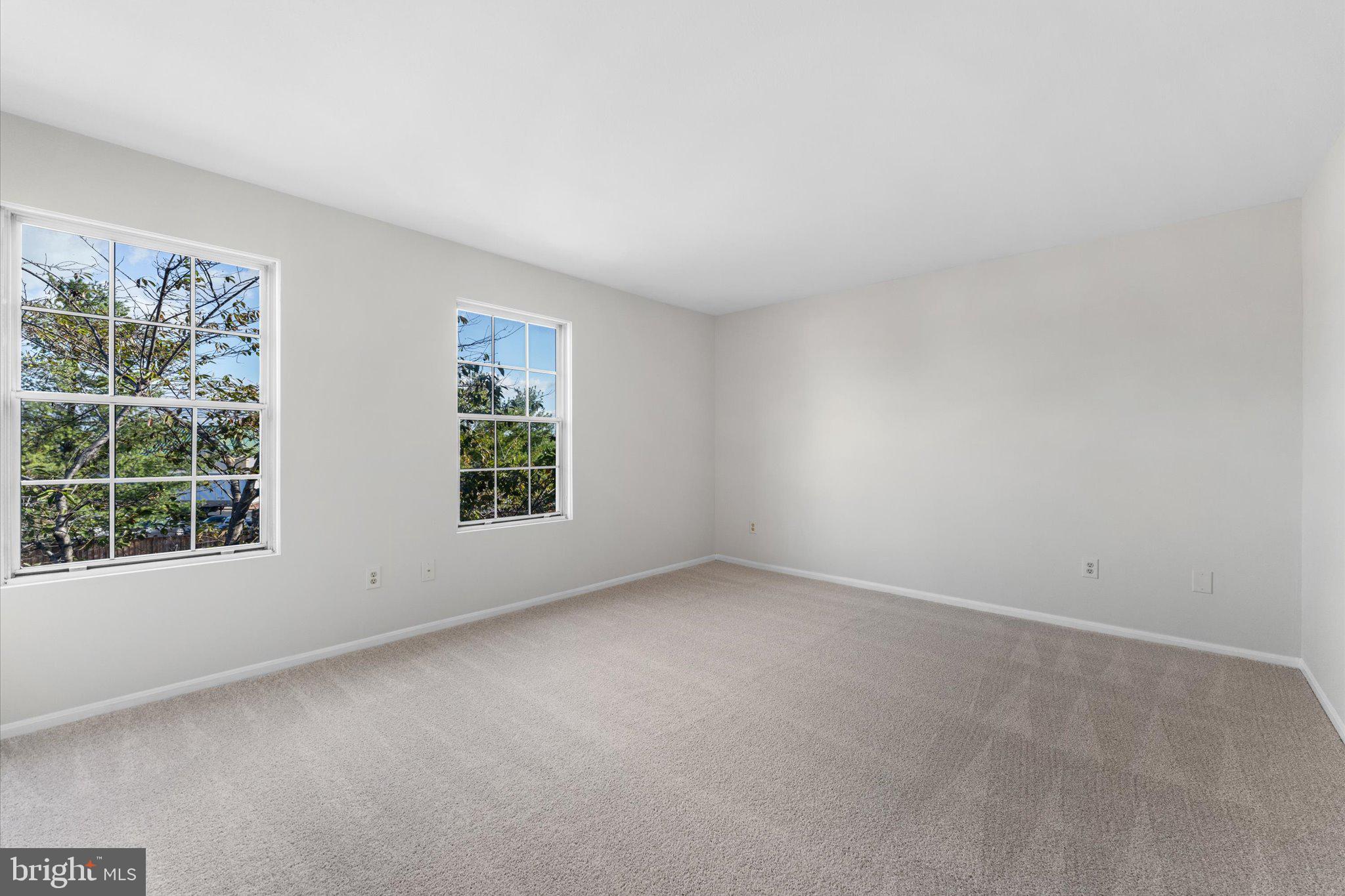 101 Fort Evans Road Southeast, Unit F Leesburg, VA 20175 - Photo 15 of 18 Primary bedroom with new carpet