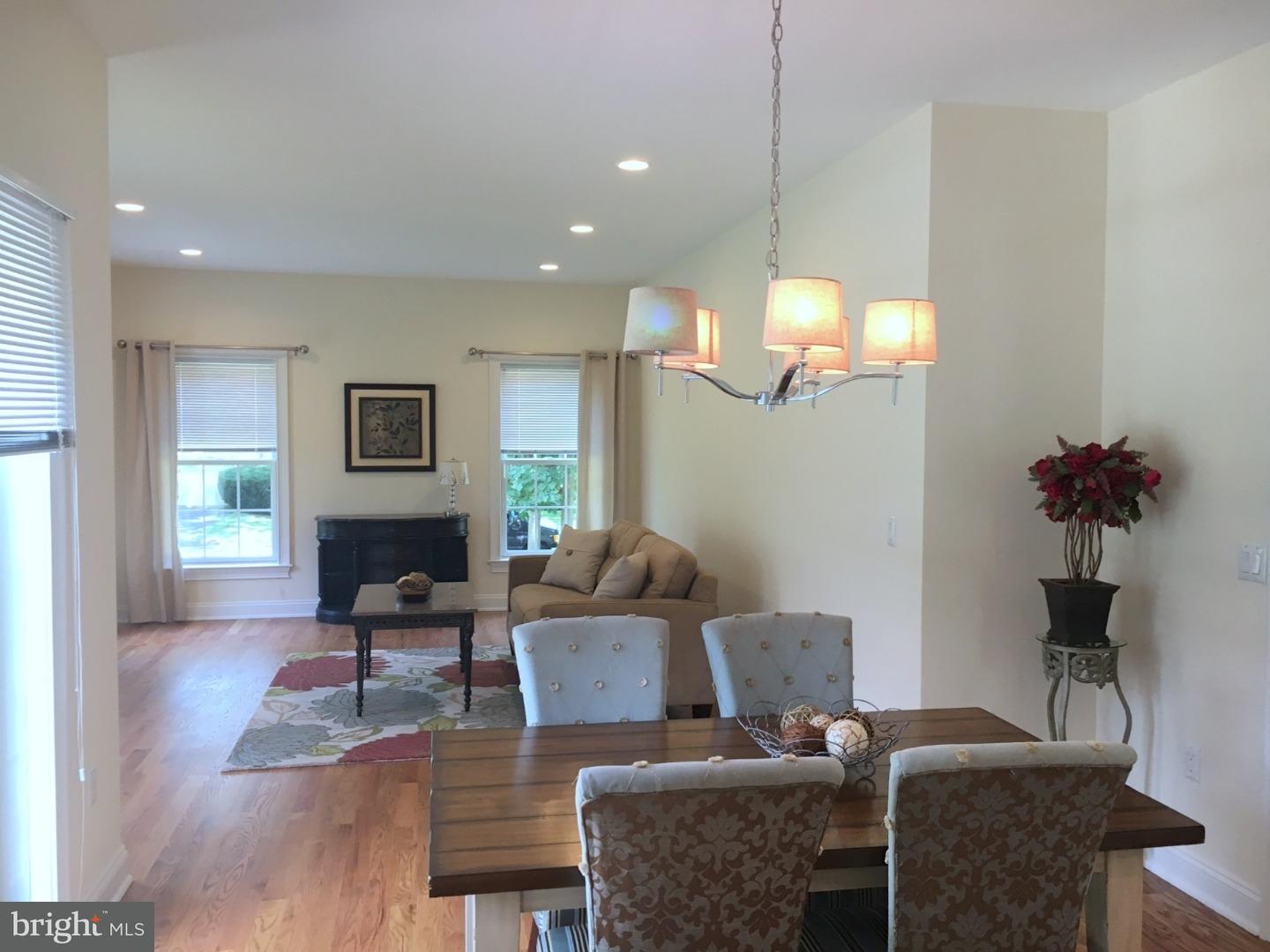42 Harris Road Princeton, NJ 08540 - Photo 4 of 24