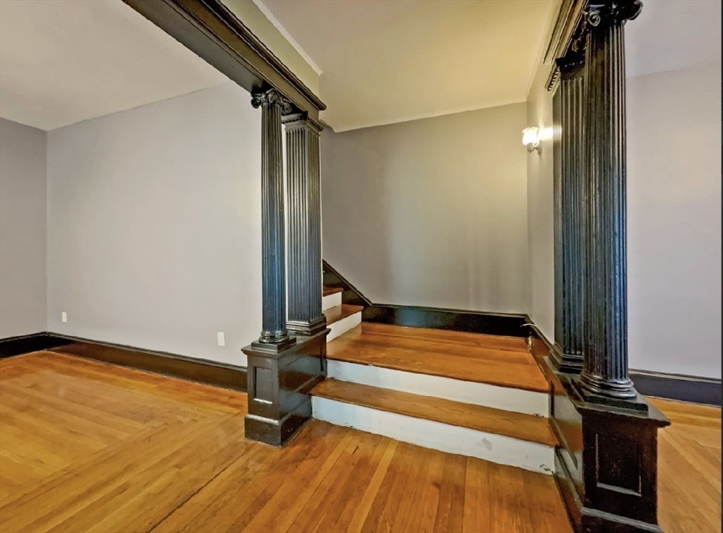 92-94 Beaumont Street Springfield, MA 01108 - Photo 6 of 15 Gallery Image 6