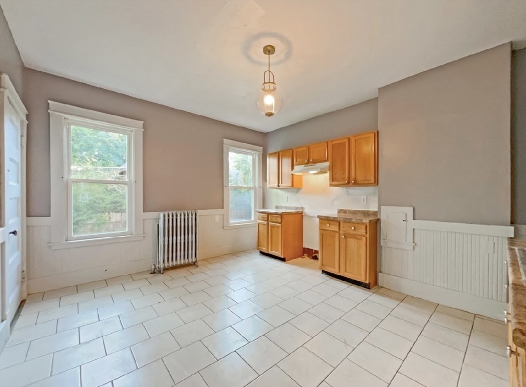 92-94 Beaumont Street Springfield, MA 01108 - Photo 7 of 15 Gallery Image 7