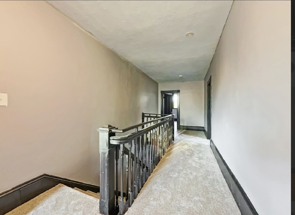 92-94 Beaumont Street Springfield, MA 01108 - Photo 10 of 15 Gallery Image 10