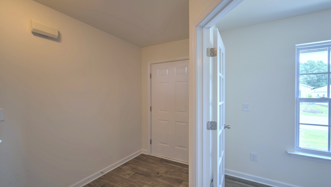 604 Craftsman Lane Boiling Springs, SC 29316 - Photo 3 of 36 Gallery Image 3