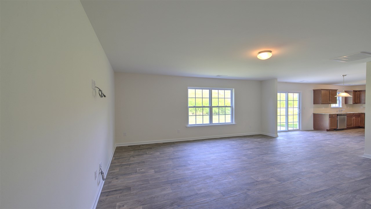 604 Craftsman Lane Boiling Springs, SC 29316 - Photo 9 of 36 Living Room