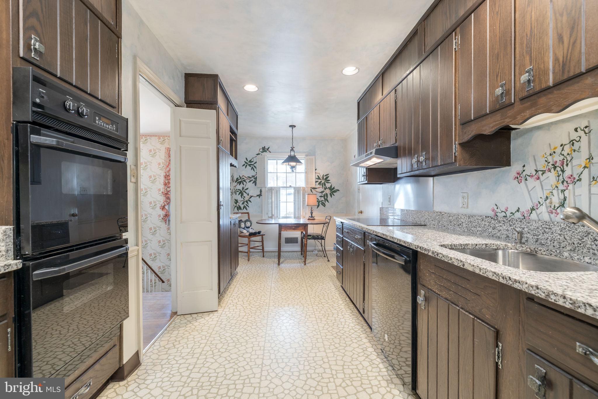 4425 33rd Road North Arlington, VA 22207 - Photo 14 of 32