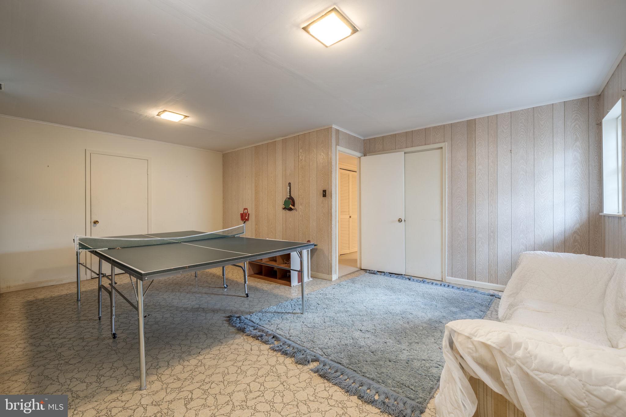 4425 33rd Road North Arlington, VA 22207 - Photo 29 of 32