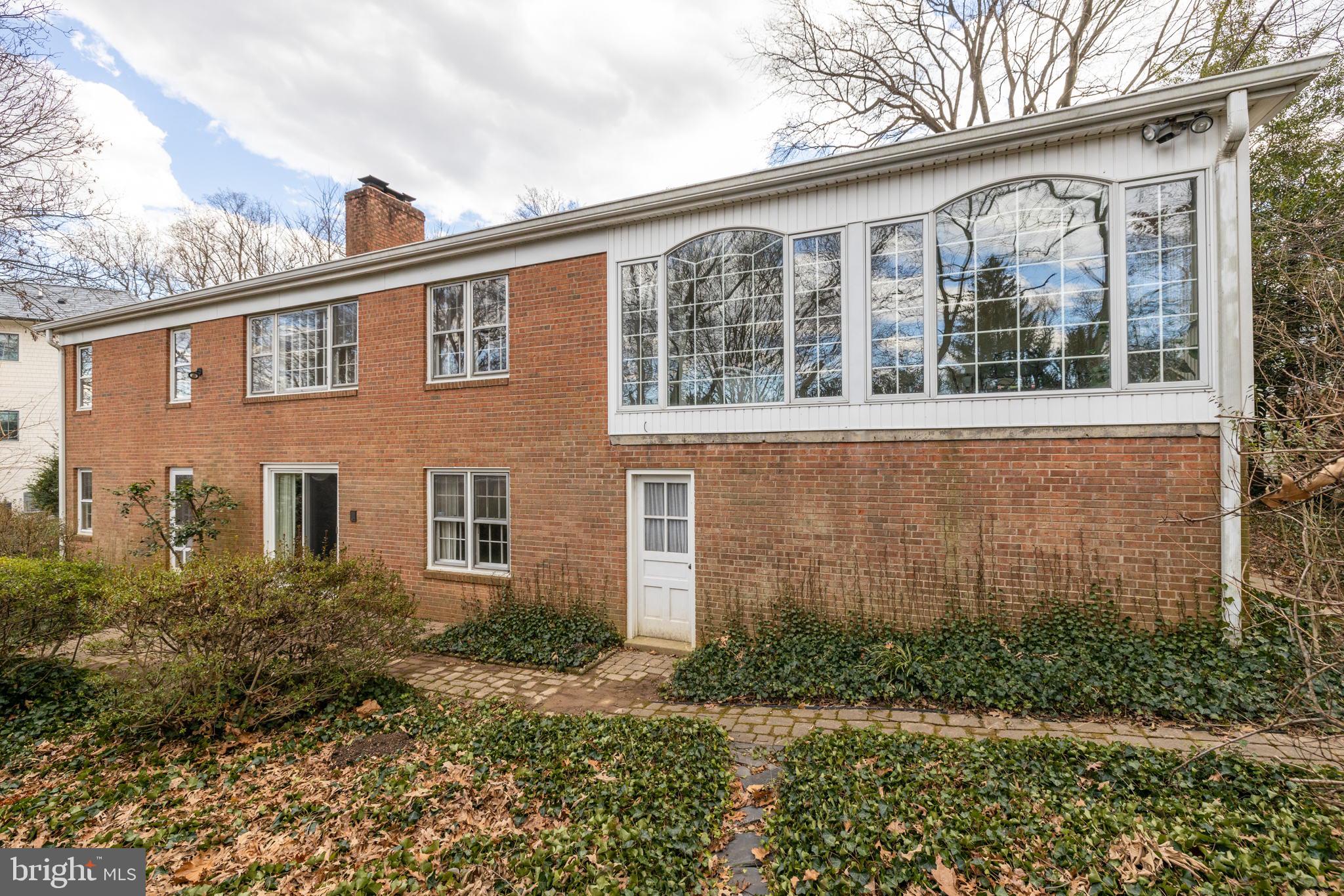 4425 33rd Road North Arlington, VA 22207 - Photo 30 of 32