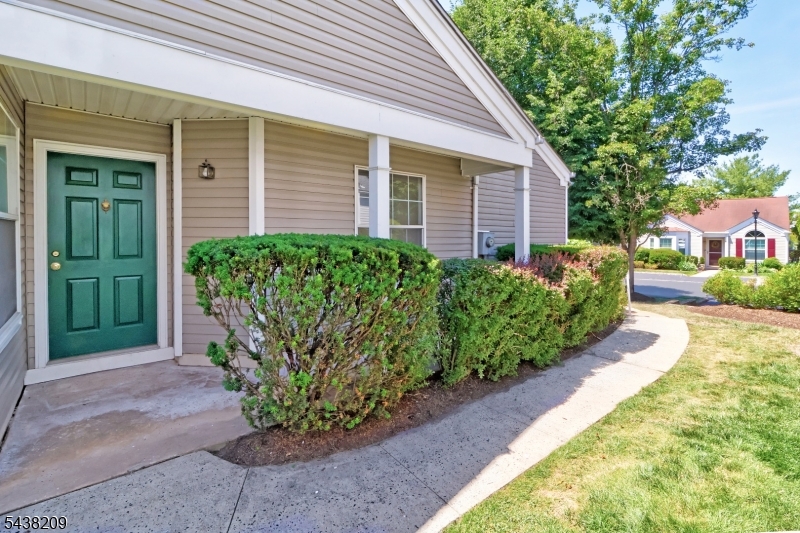 430 Cardinal Lane Bedminster, NJ 07921 - Photo 17 of 18