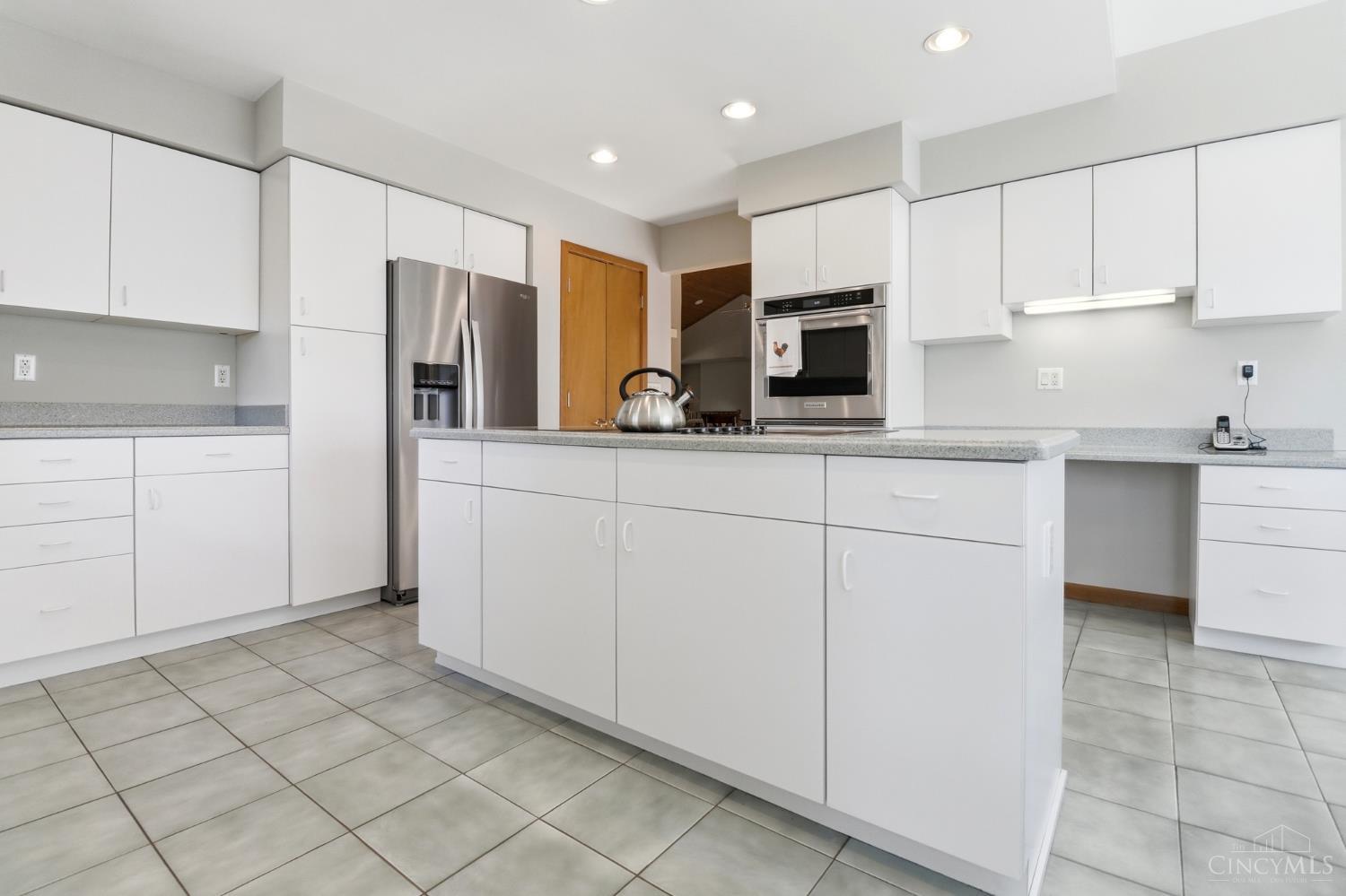 5661 Dunlap Road Cincinnati, OH 45252 - Photo 37 of 73 Gallery Image 37
