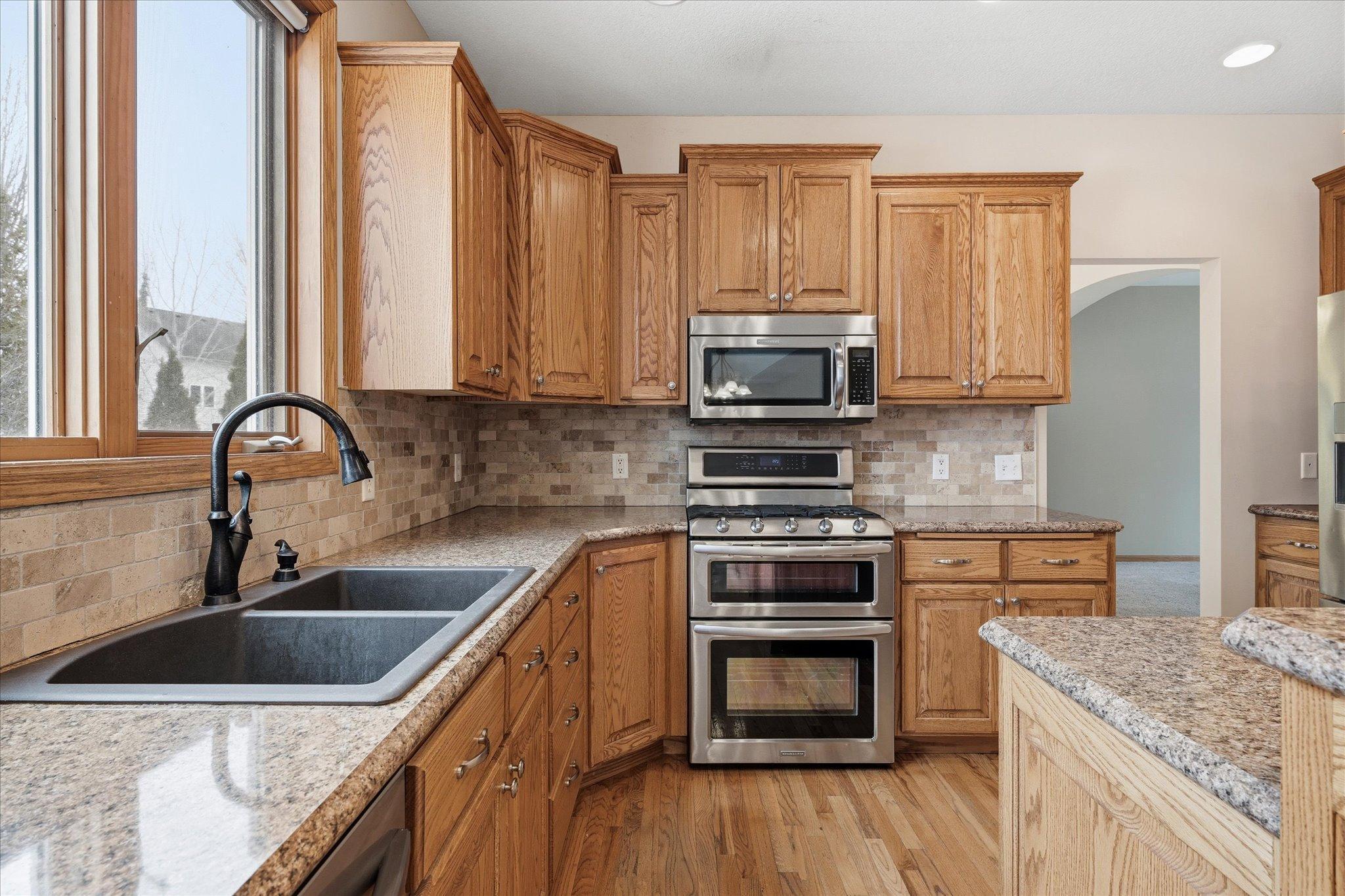 15358 Eagles Ridge Northwest Prior Lake, MN 55372 - Photo 4 of 32