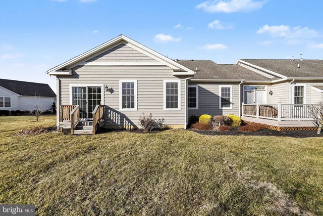 $370,000 | 24 St Michaels Way, Hanover, PA 17331