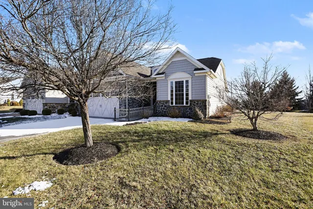 $370,000 | 24 St Michaels Way, Hanover, PA 17331