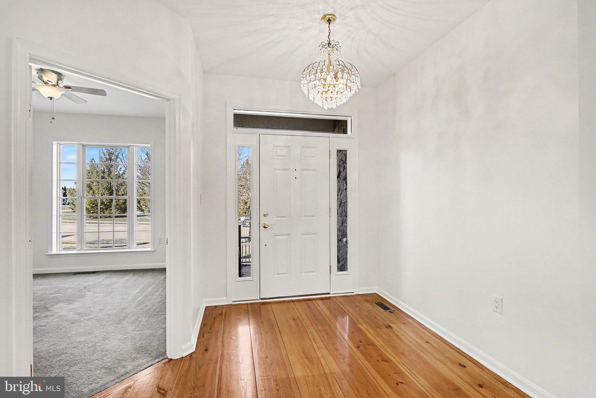 24 St Michaels Way Hanover, PA 17331 - Photo 5 of 30