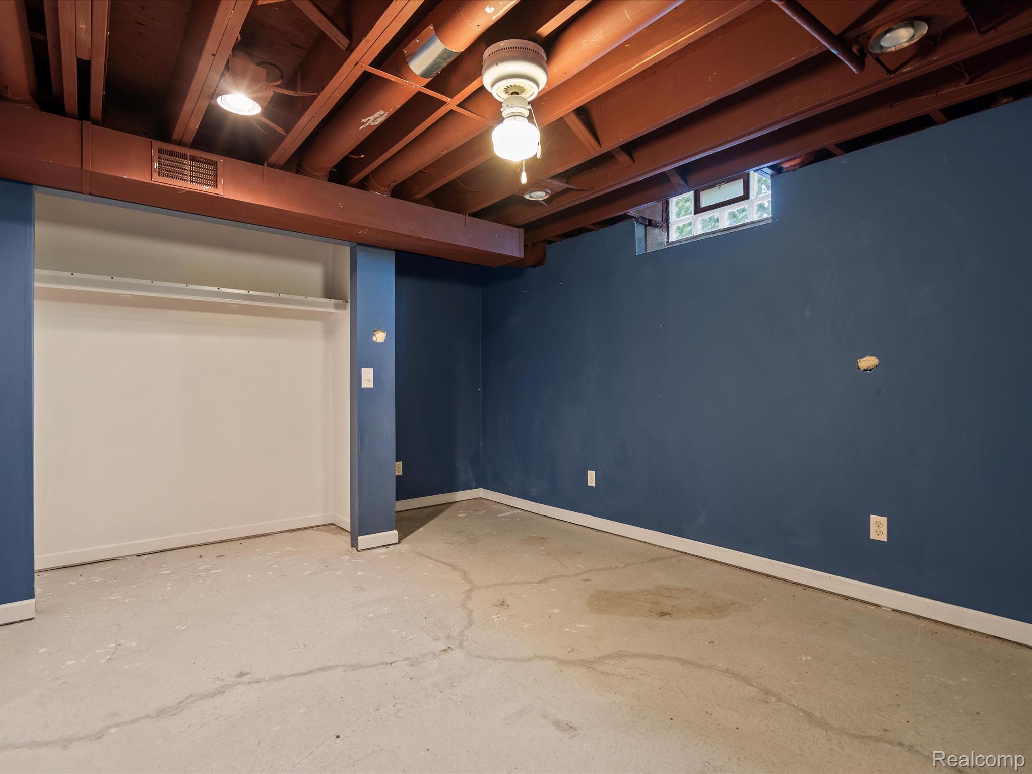 49446 Monte Road New Baltimore, MI 48047 - Photo 35 of 39 Gallery Image 35
