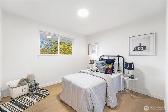 $1,599,999 | 2133 170th Avenue Northeast, Bellevue, WA 98008