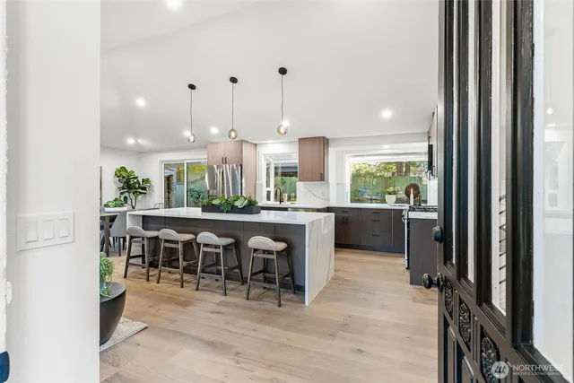 $1,599,999 | 2133 170th Avenue Northeast, Bellevue, WA 98008