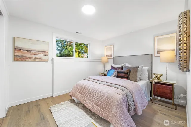 $1,599,999 | 2133 170th Avenue Northeast, Bellevue, WA 98008