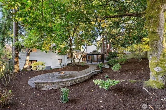 $1,599,999 | 2133 170th Avenue Northeast, Bellevue, WA 98008