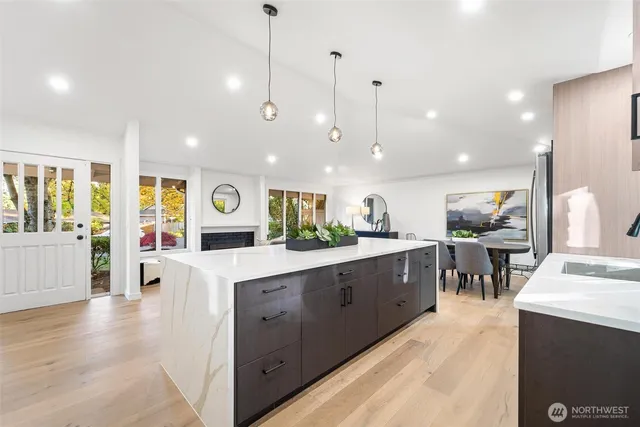 $1,599,999 | 2133 170th Avenue Northeast, Bellevue, WA 98008