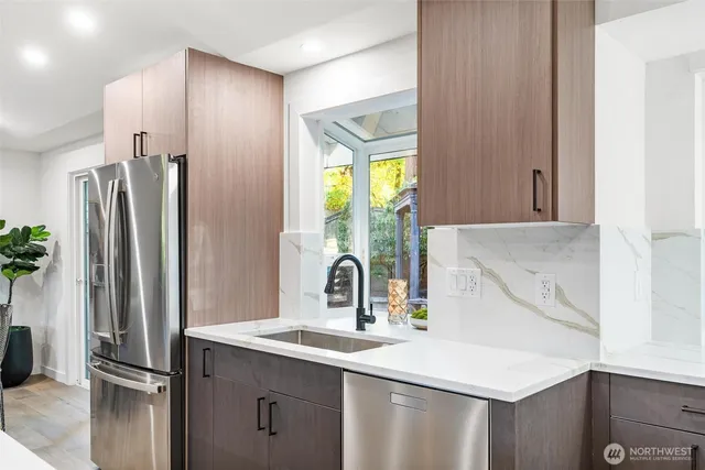 $1,599,999 | 2133 170th Avenue Northeast, Bellevue, WA 98008