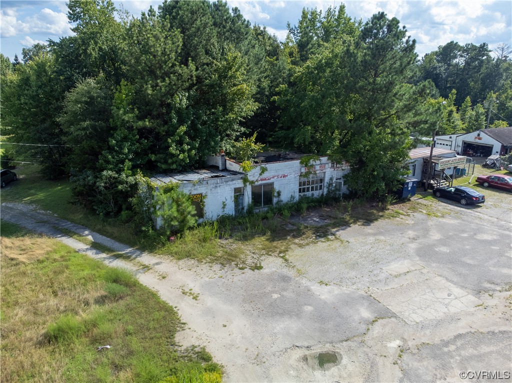 18619 Hull Street Road Moseley, VA 23120 - Photo 10 of 23 a view of a backyard with a patio