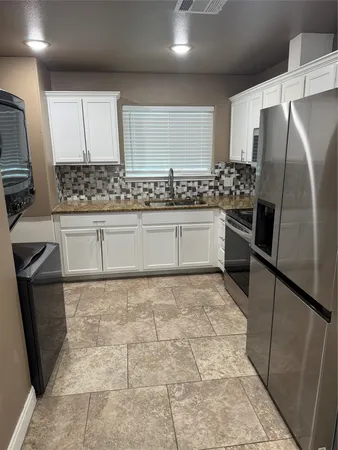 $2,200 | 5706 Melody Lane, Unit 2, Austin, TX 78724