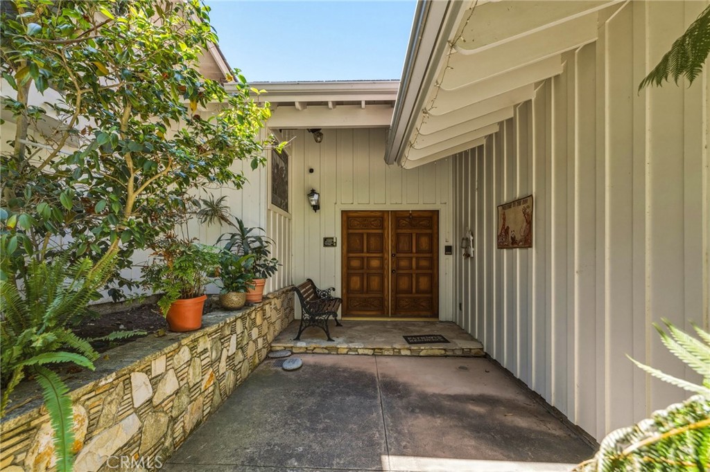 14 Johns Canyon Road Rolling Hills, CA 90274 - Photo 12 of 45 a backyard of a house with lots of green space